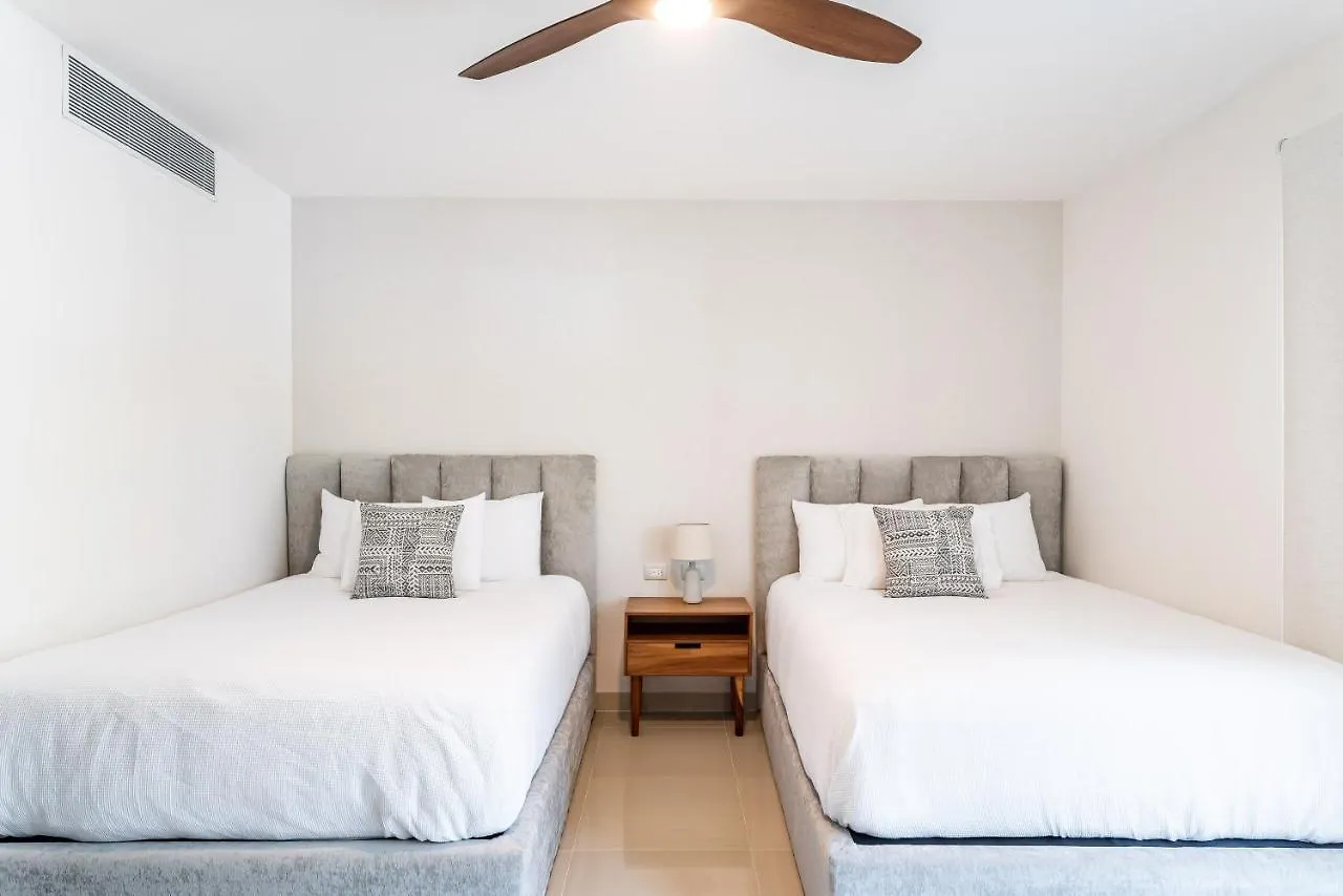 402N Casa Lucerna Apts Playa del Carmen Mexiko